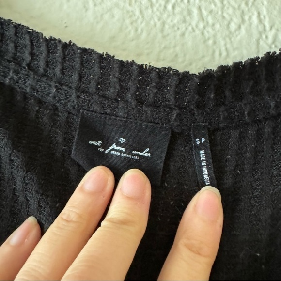 Out from Under Jojo oversized thermal cardigan tee - Picture 7 of 9